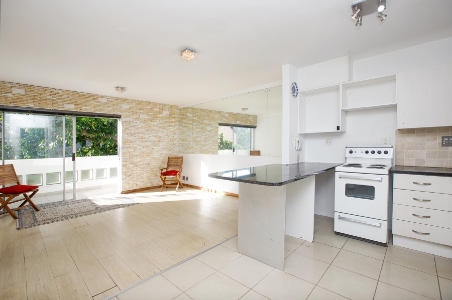 2 Bedroom Property for Sale in Green Point Western Cape